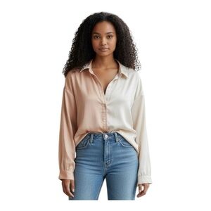 Strut & Bolt Elegant Two-Tone Women's button down Blouse Size Large